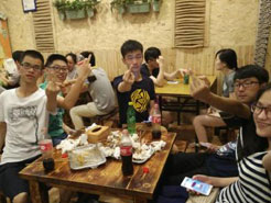 平邑烧烤加盟,学烧烤技术,开烧烤店多少钱疯狂烤翅加盟